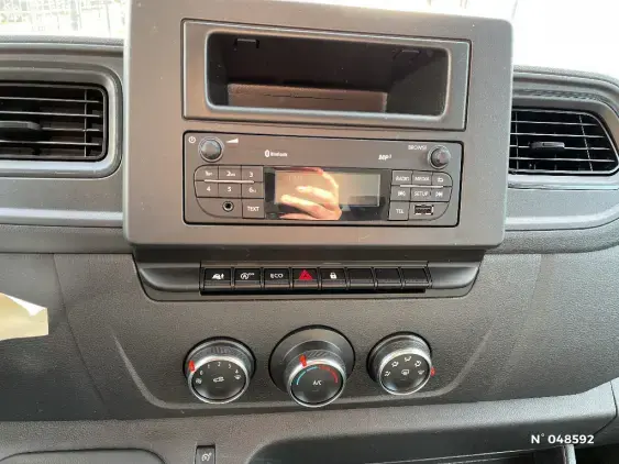 RENAULT MASTER III - voiture d'occasion - Photo 13