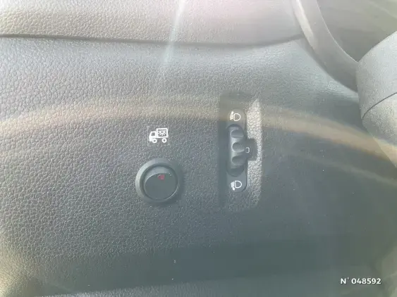 RENAULT MASTER III - voiture d'occasion - Photo 15