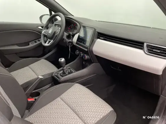 RENAULT CLIO V - voiture d'occasion - Photo 10