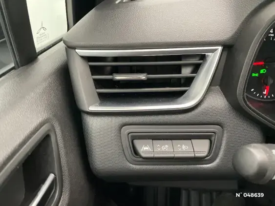 RENAULT CLIO V - voiture d'occasion - Photo 15