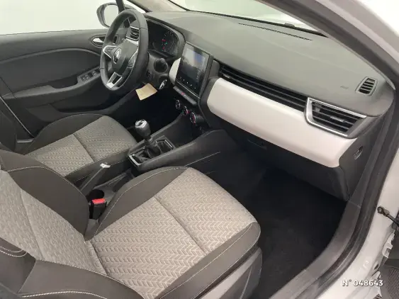 RENAULT CLIO V - voiture d'occasion - Photo 10