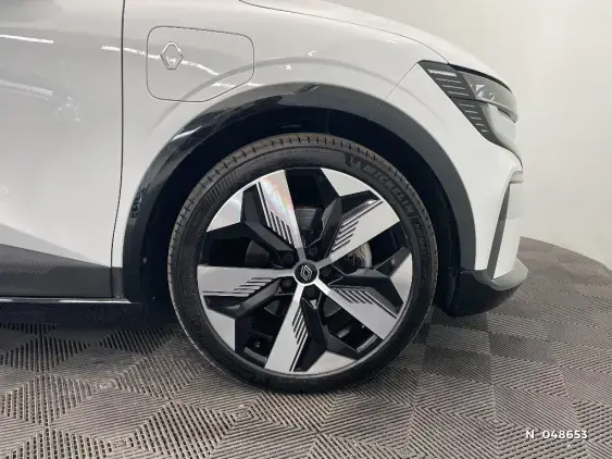 RENAULT MEGANE V - voiture d'occasion - Photo 8