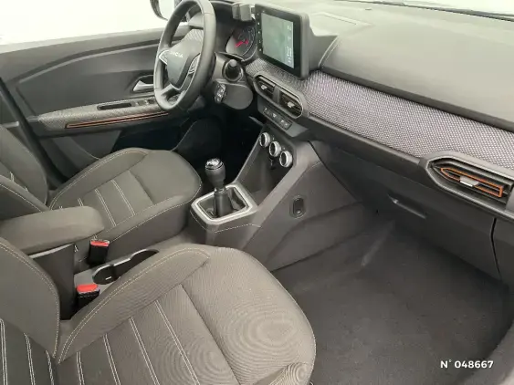 DACIA SANDERO III - voiture d'occasion - Photo 10