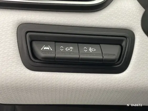 RENAULT CLIO V - voiture d'occasion - Photo 15