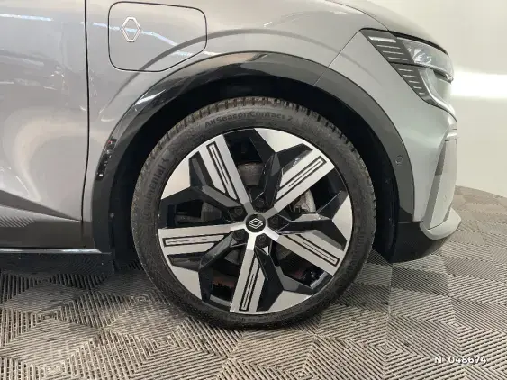 RENAULT MEGANE V - voiture d'occasion - Photo 8