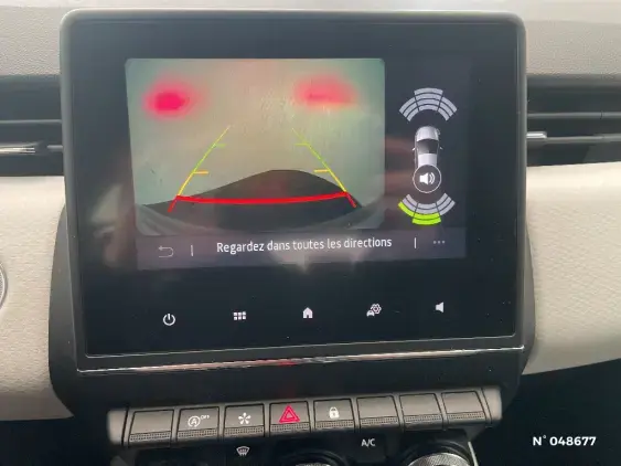 RENAULT CLIO V - voiture d'occasion - Photo 14