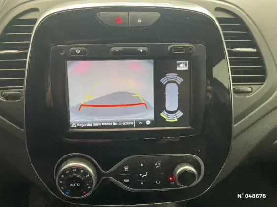 RENAULT CAPTUR - voiture d'occasion - Photo 14