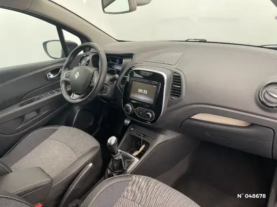 RENAULT CAPTUR - voiture d'occasion - Photo 10