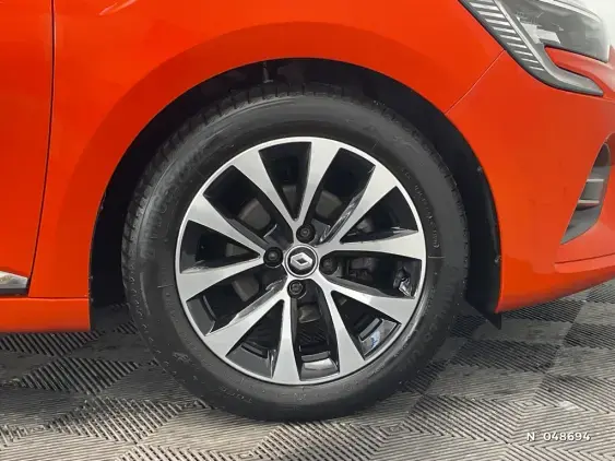 RENAULT CLIO V - voiture d'occasion - Photo 8