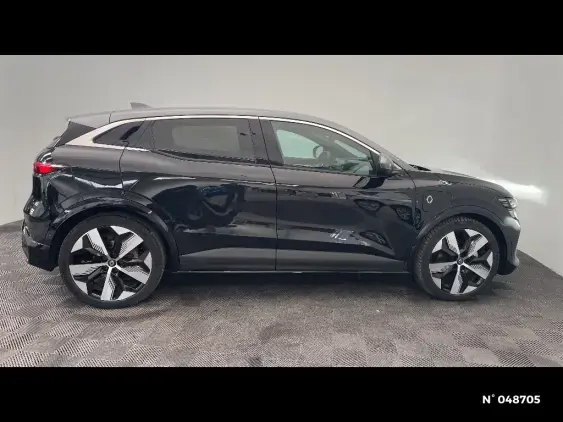 RENAULT MEGANE V - voiture d'occasion - Photo 5