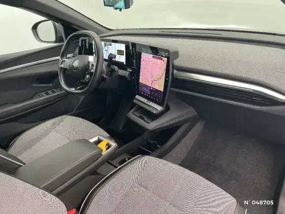 RENAULT MEGANE V - voiture d'occasion - Photo 10