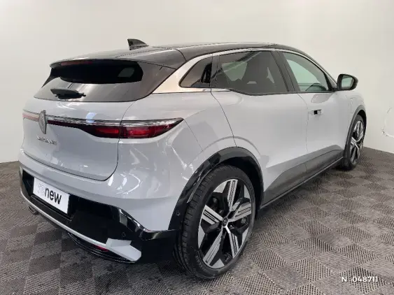 RENAULT MEGANE V - voiture d'occasion - Photo 4