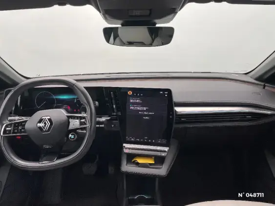 RENAULT MEGANE V - voiture d'occasion - Photo 9