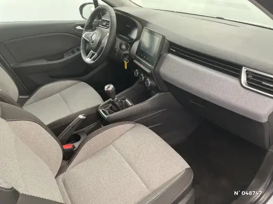 RENAULT CLIO V - voiture d'occasion - Photo 10