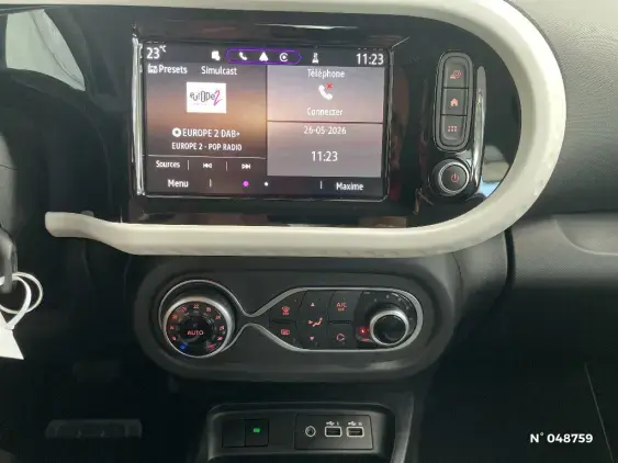 RENAULT TWINGO ELECTRIQUE III - voiture d'occasion - Photo 13