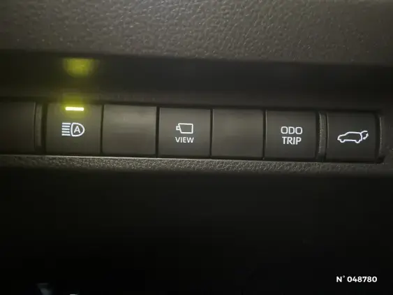 TOYOTA RAV4 V - voiture d'occasion - Photo 15