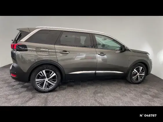 PEUGEOT 5008 II - voiture d'occasion - Photo 5