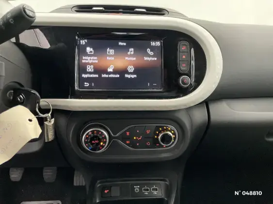 RENAULT TWINGO III - voiture d'occasion - Photo 13