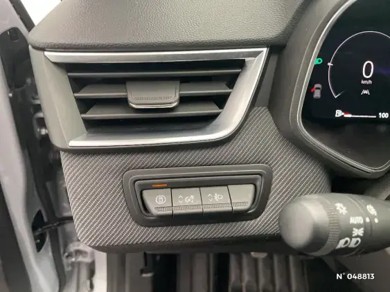 RENAULT CLIO V - voiture d'occasion - Photo 15