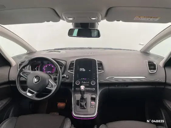 RENAULT SCENIC IV - voiture d'occasion - Photo 9