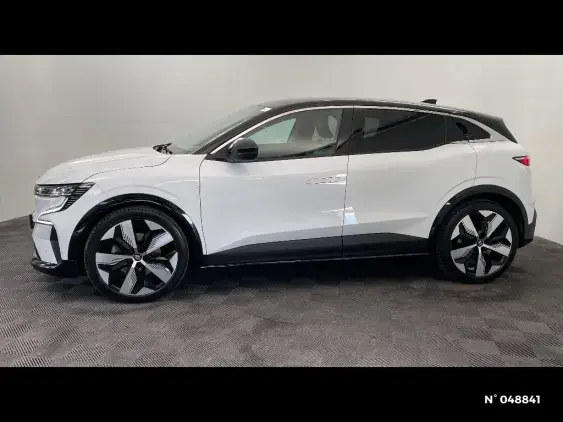 RENAULT MEGANE V - voiture d'occasion - Photo 2
