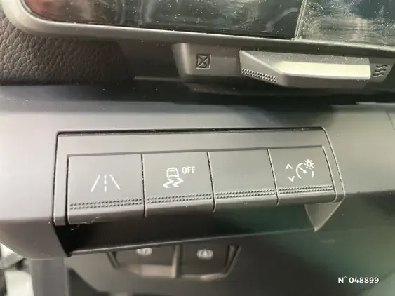 RENAULT MEGANE V - voiture d'occasion - Photo 15