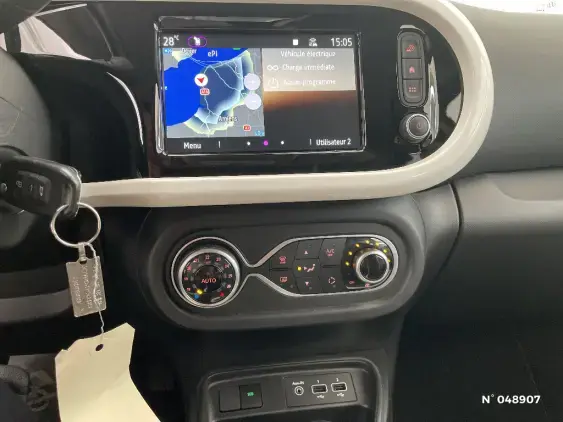 RENAULT TWINGO ELECTRIQUE III - voiture d'occasion - Photo 13