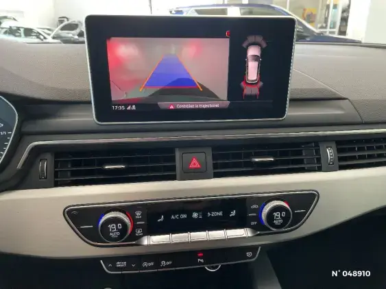 AUDI A4 AVANT V - voiture d'occasion - Photo 14