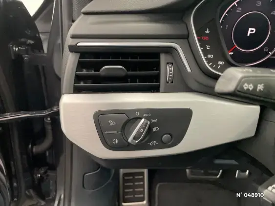 AUDI A4 AVANT V - voiture d'occasion - Photo 15