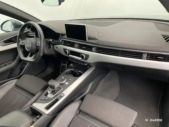 AUDI A4 AVANT V - voiture d'occasion - Photo 10