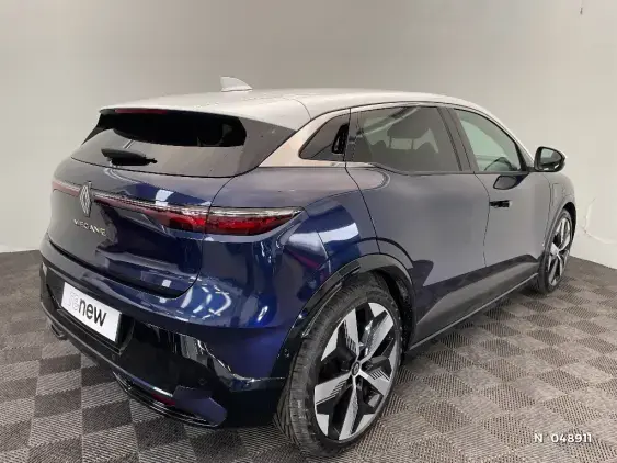 RENAULT MEGANE V - voiture d'occasion - Photo 4