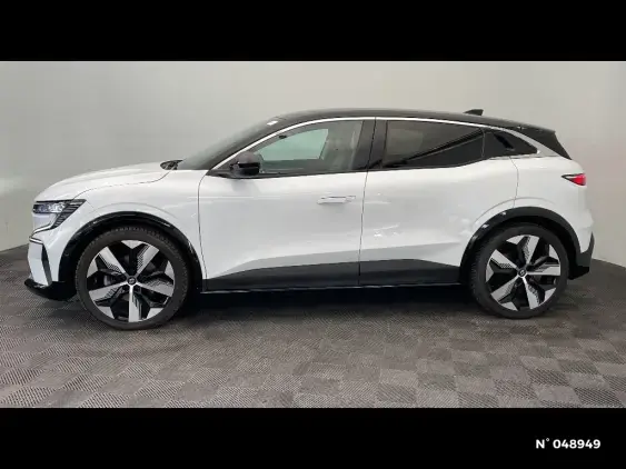 RENAULT MEGANE V - voiture d'occasion - Photo 2