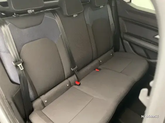 DACIA DUSTER III - voiture d'occasion - Photo 11