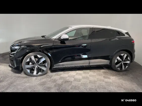 RENAULT MEGANE V - voiture d'occasion - Photo 2