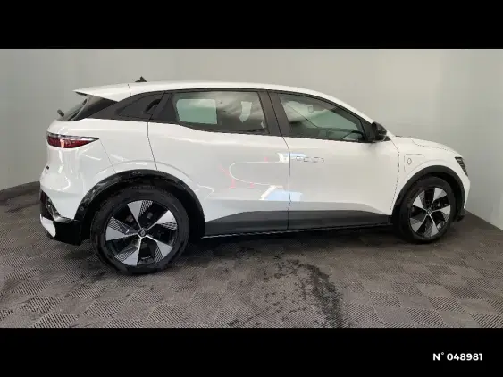 RENAULT MEGANE V - voiture d'occasion - Photo 5