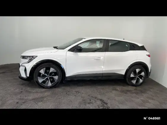 RENAULT MEGANE V - voiture d'occasion - Photo 2