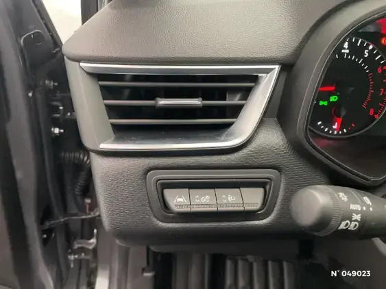 RENAULT CLIO V - voiture d'occasion - Photo 15