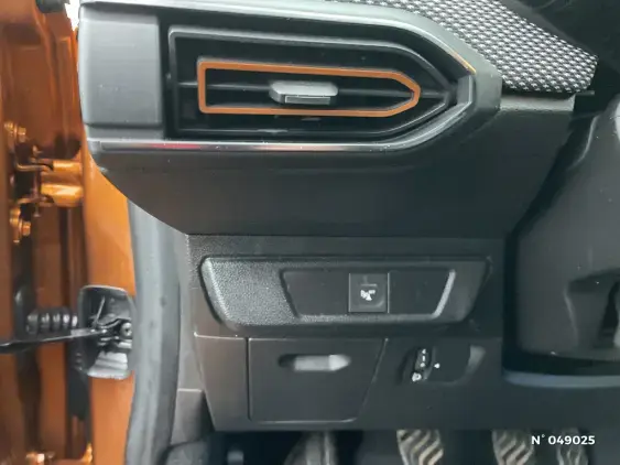 DACIA SANDERO III - voiture d'occasion - Photo 15