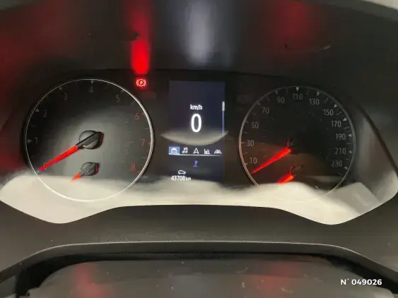 RENAULT CAPTUR II - voiture d'occasion - Photo 12