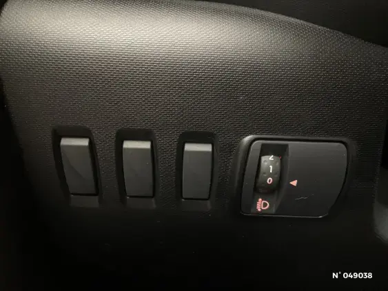RENAULT TWINGO III - voiture d'occasion - Photo 15