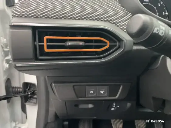 DACIA SANDERO III - voiture d'occasion - Photo 15