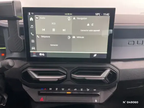 DACIA DUSTER III - voiture d'occasion - Photo 13