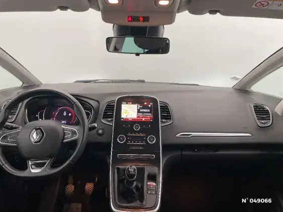 RENAULT GRAND SCENIC IV - voiture d'occasion - Photo 9