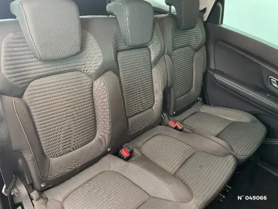 RENAULT GRAND SCENIC IV - voiture d'occasion - Photo 11