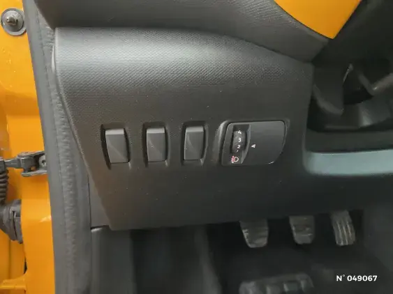 RENAULT TWINGO III - voiture d'occasion - Photo 15
