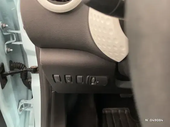 RENAULT TWINGO ELECTRIQUE III - voiture d'occasion - Photo 15