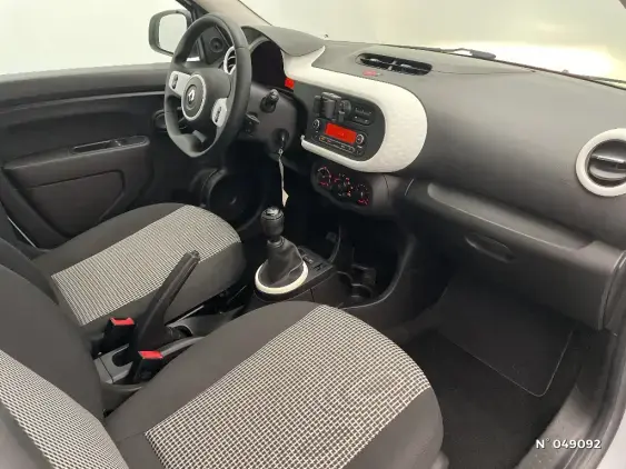 RENAULT TWINGO III - voiture d'occasion - Photo 10
