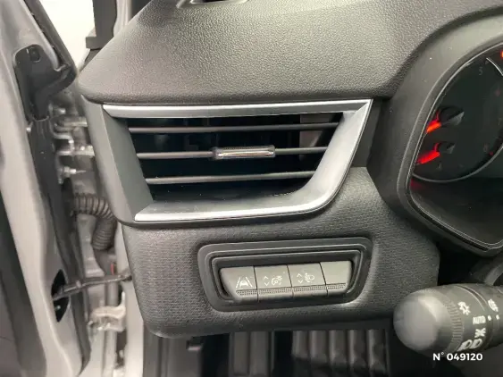 RENAULT CLIO V - voiture d'occasion - Photo 15