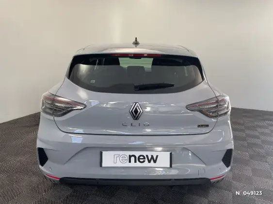 RENAULT CLIO V - voiture d'occasion - Photo 6