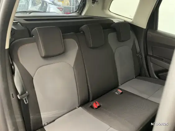 DACIA DUSTER II - voiture d'occasion - Photo 11